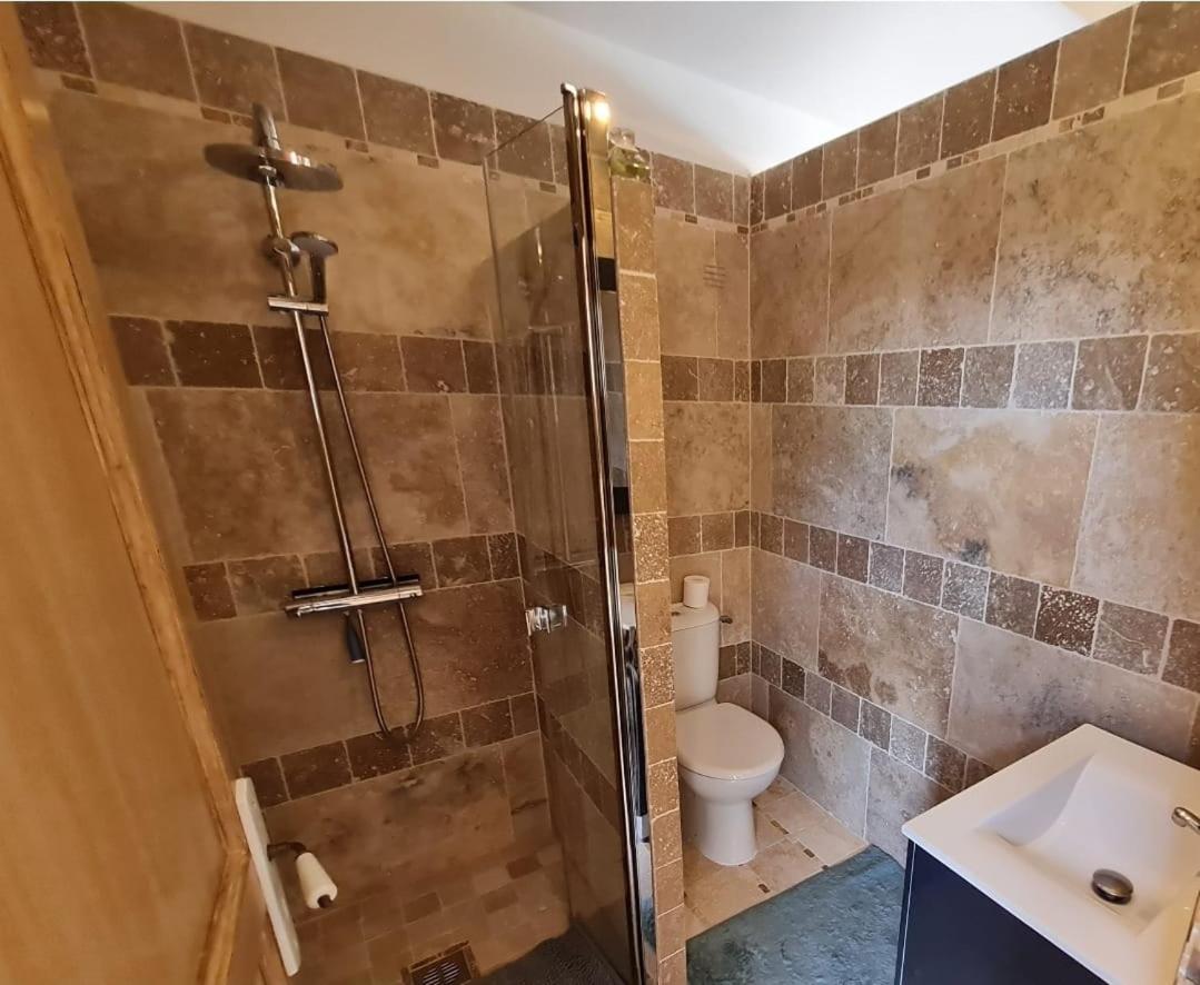Adorable Maison Independante 30M2 Avec Piscine En Saison Cabris Exteriör bild